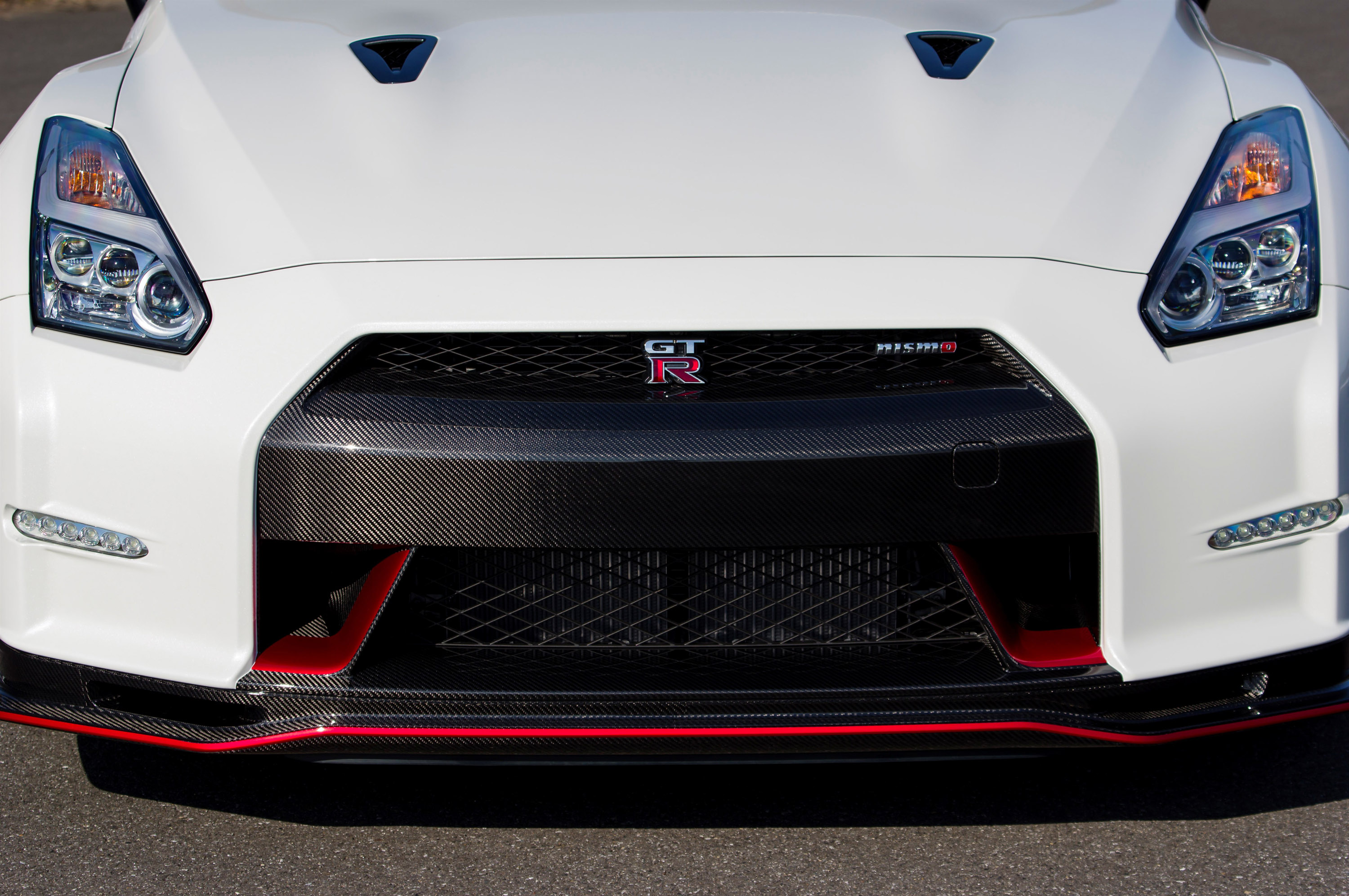 Nissan GT-R Nismo EU-Spec