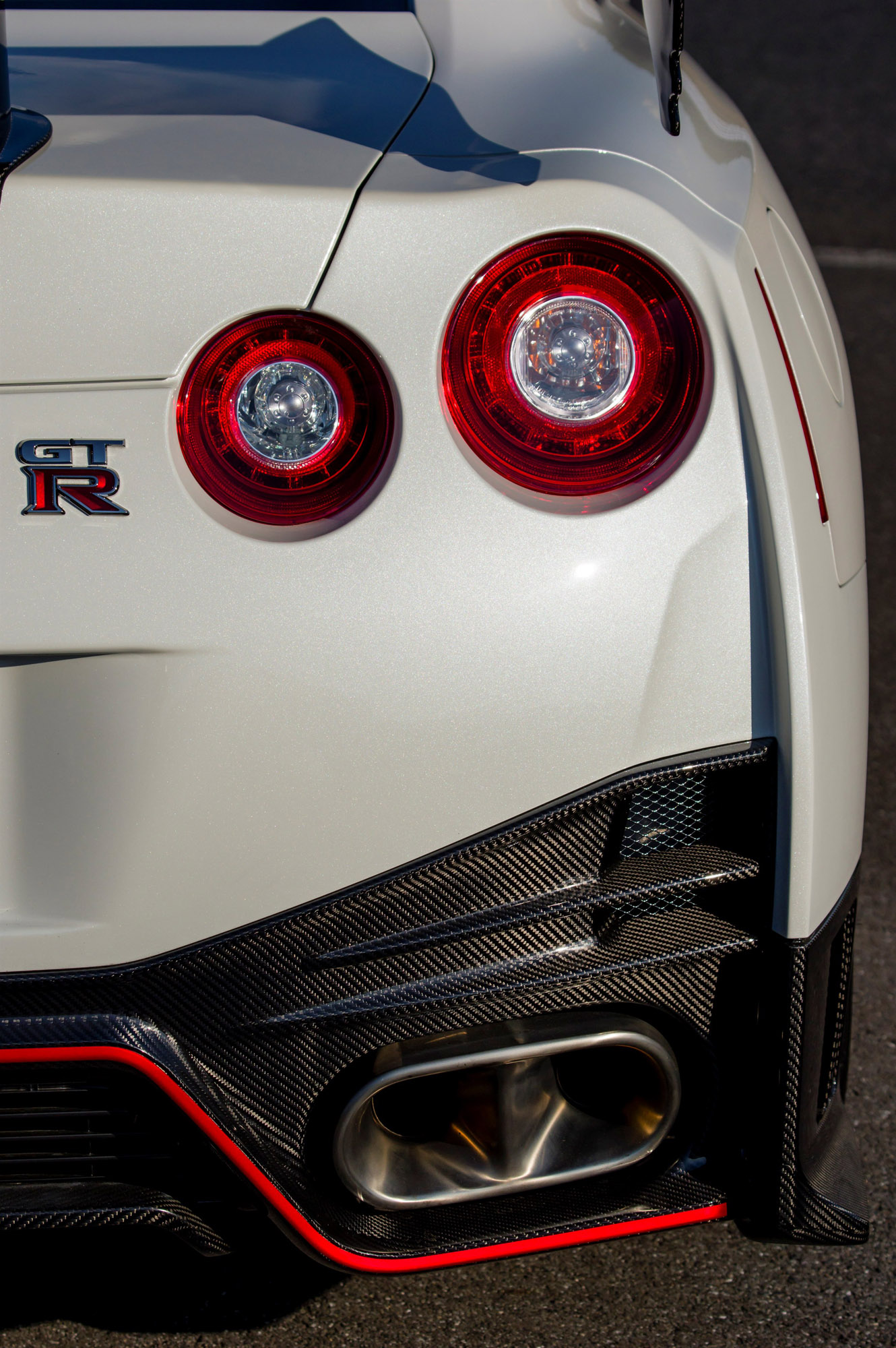 Nissan GT-R Nismo EU-Spec