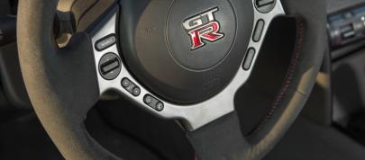Nissan GT-R Nismo EU-Spec (2014) - picture 23 of 49