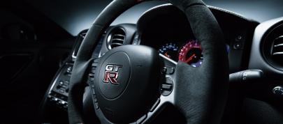 Nissan GT-R Nismo (2014) - picture 7 of 14
