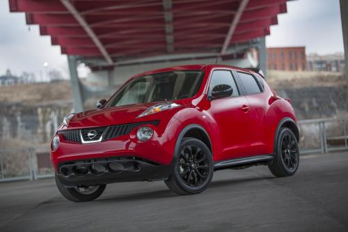Nissan Juke (2014) - picture 8 of 20
