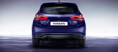 Nissan Pulsar (2014) - picture 4 of 7