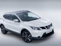 Nissan Qashqai (2014) - picture 8 of 35