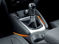 Nissan Qashqai (2014) - picture 18 of 35