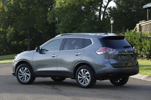 Nissan Rogue (2014) - picture 8 of 16