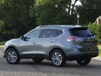 Nissan Rogue (2014) - picture 8 of 16