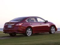Nissan Teana (2014) - picture 8 of 12