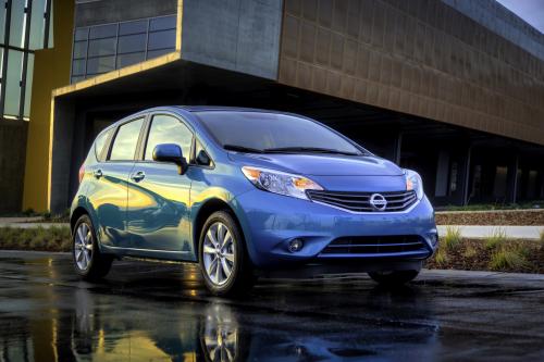 Nissan Versa Note (2014) - picture 1 of 14