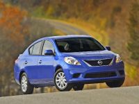 Nissan Versa Sedan (2014) - picture 2 of 12