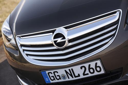 Opel Insignia (2014) - picture 8 of 13