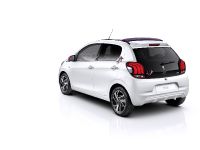 Peugeot 108 (2014) - picture 5 of 10