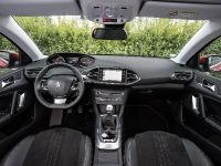Peugeot 308 Allure (2014) - picture 4 of 5