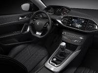 Peugeot 308 (2014) - picture 7 of 18