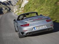 Porsche 911 Turbo Cabriolet (2014) - picture 7 of 9