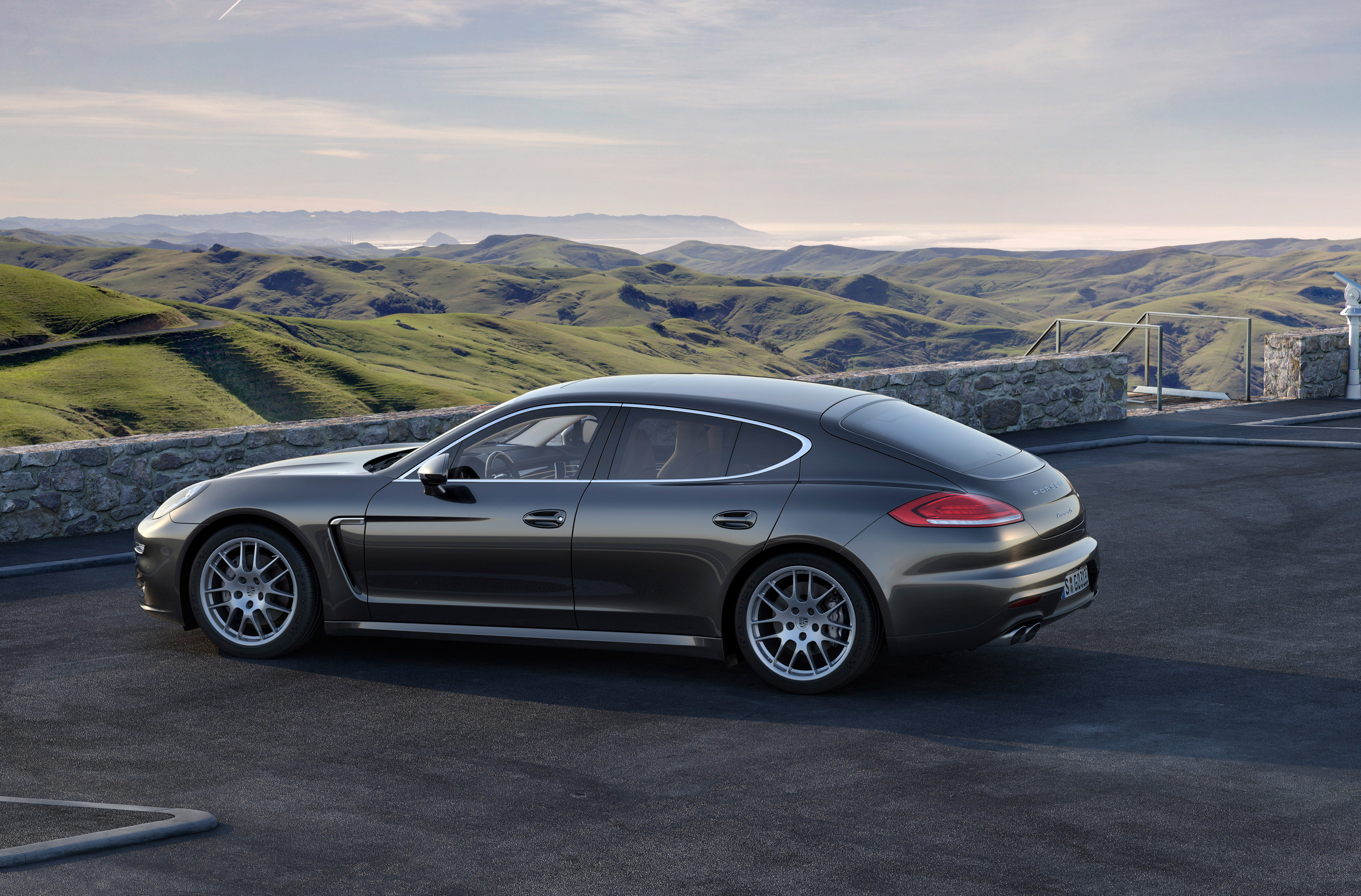 Porsche Panamera S E-Hybrid