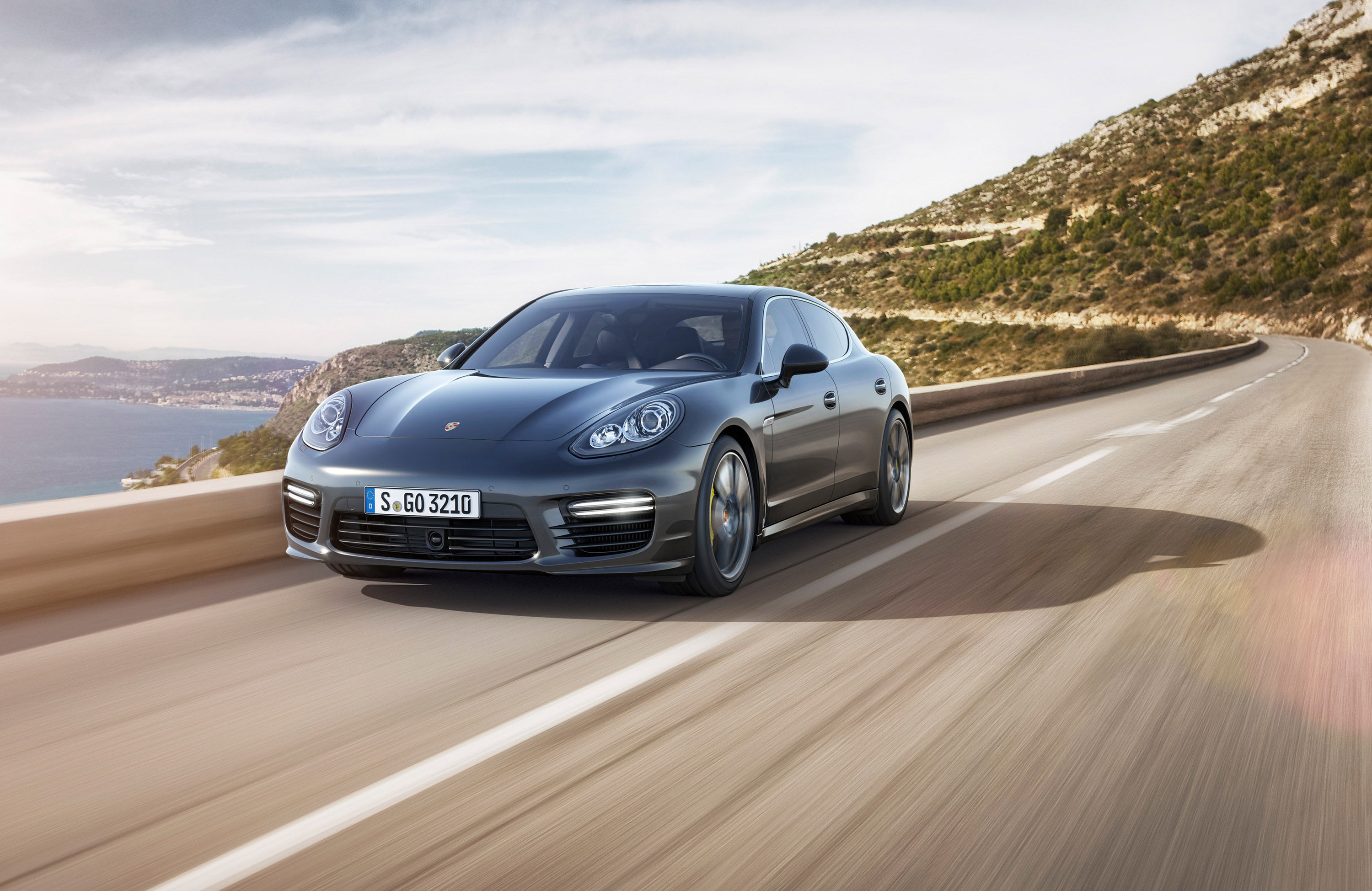 Porsche Panamera Turbo S