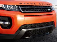 Range Rover Evoque Autobiography Dynamic (2014) - picture 14 of 15