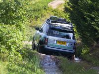 Range Rover Hybrid (2014) - picture 4 of 4