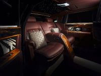 Rolls-Royce Pinnacle Travel Phantom (2014) - picture 4 of 10
