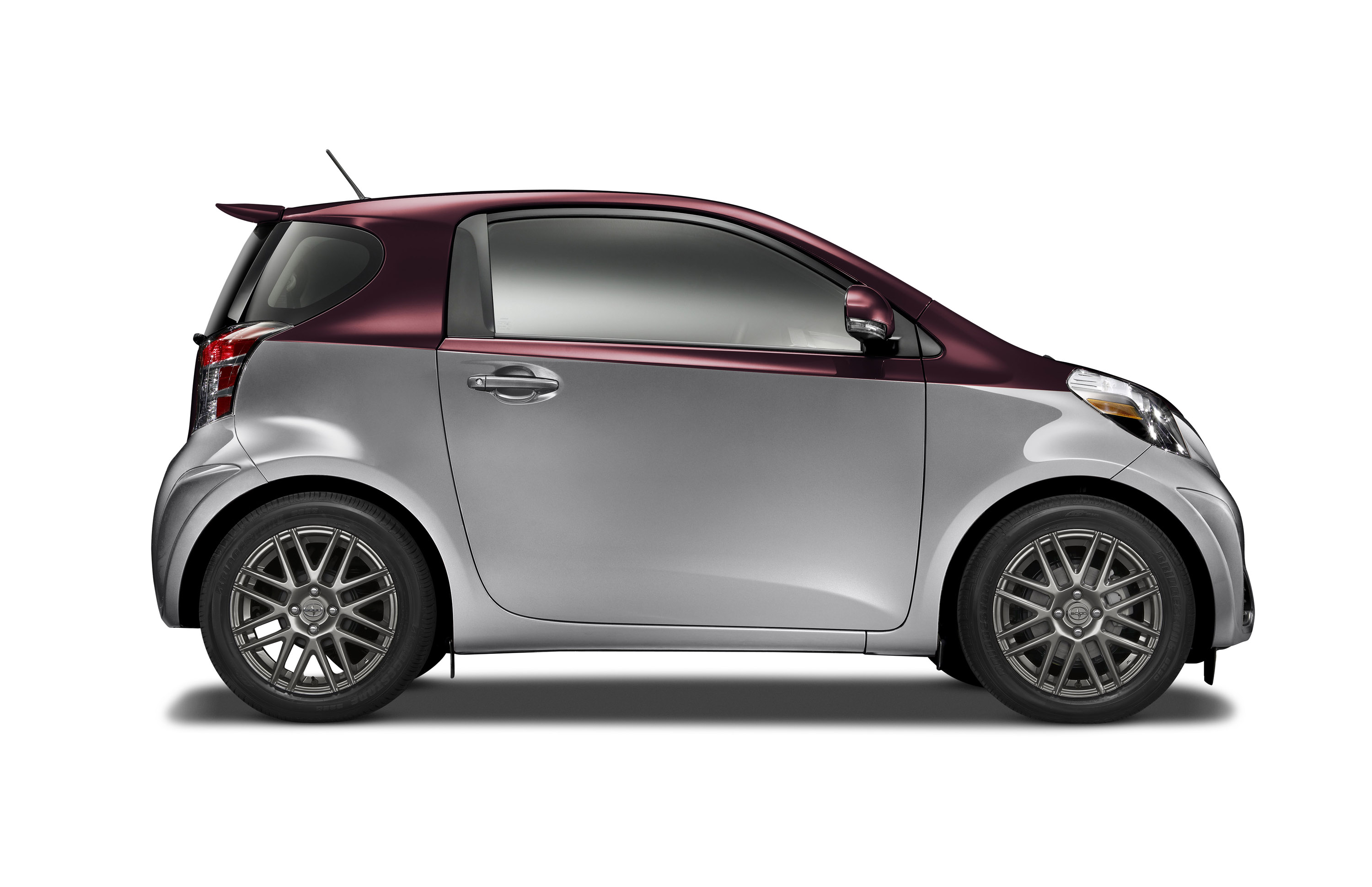 Scion iQ