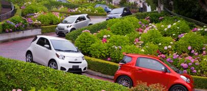 Scion iQ (2014) - picture 20 of 23