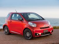 Scion iQ (2014) - picture 4 of 23