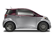 Scion iQ (2014) - picture 8 of 23