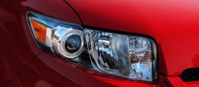 Scion xB (2014) - picture 15 of 18