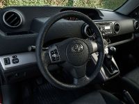 Scion xB (2014) - picture 8 of 18