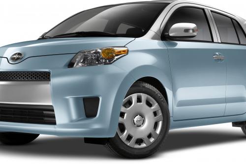 Scion xD Two Tone (2014) - picture 1 of 4