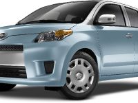 Scion xD Two Tone (2014) - picture 1 of 4