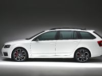 Skoda Octavia Combi vRS (2014) - picture 1 of 2