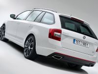 Skoda Octavia Combi vRS (2014) - picture 2 of 2