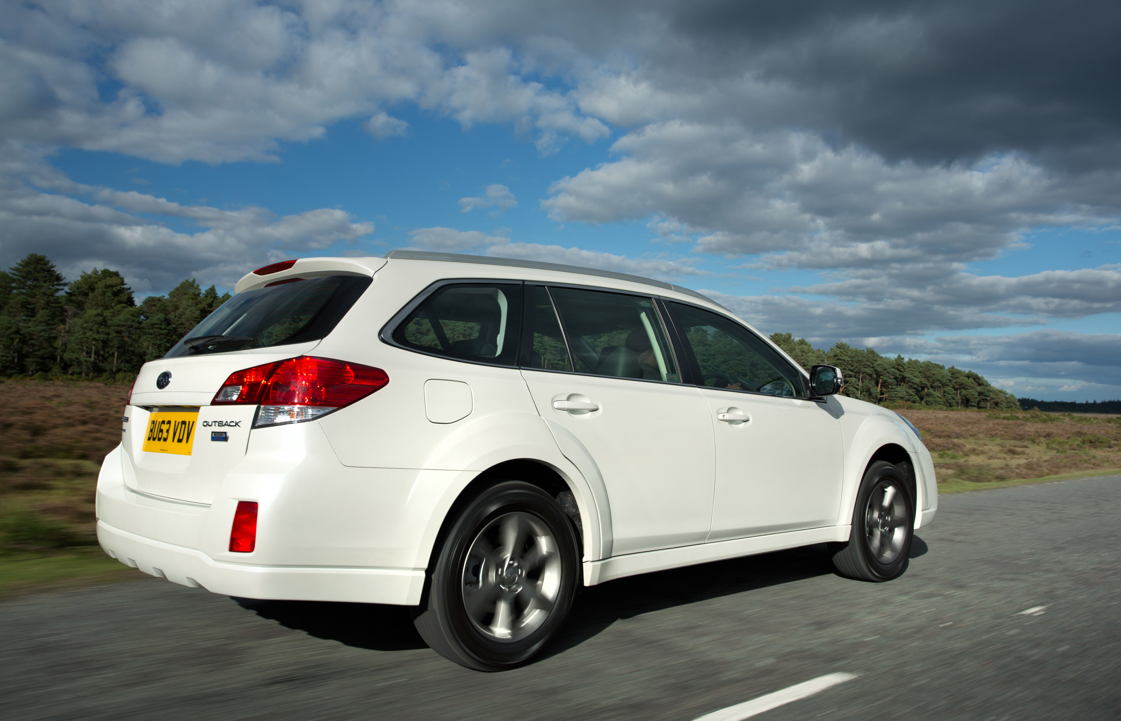 Subaru Outback 2.0D SX Lineartronic