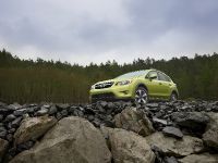 Subaru XV Crosstrek Hybrid (2014) - picture 2 of 12