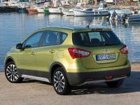 Suzuki SX4 S-Cross (2014) - picture 3 of 6