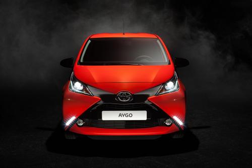 Toyota Aygo (2014) - picture 1 of 12