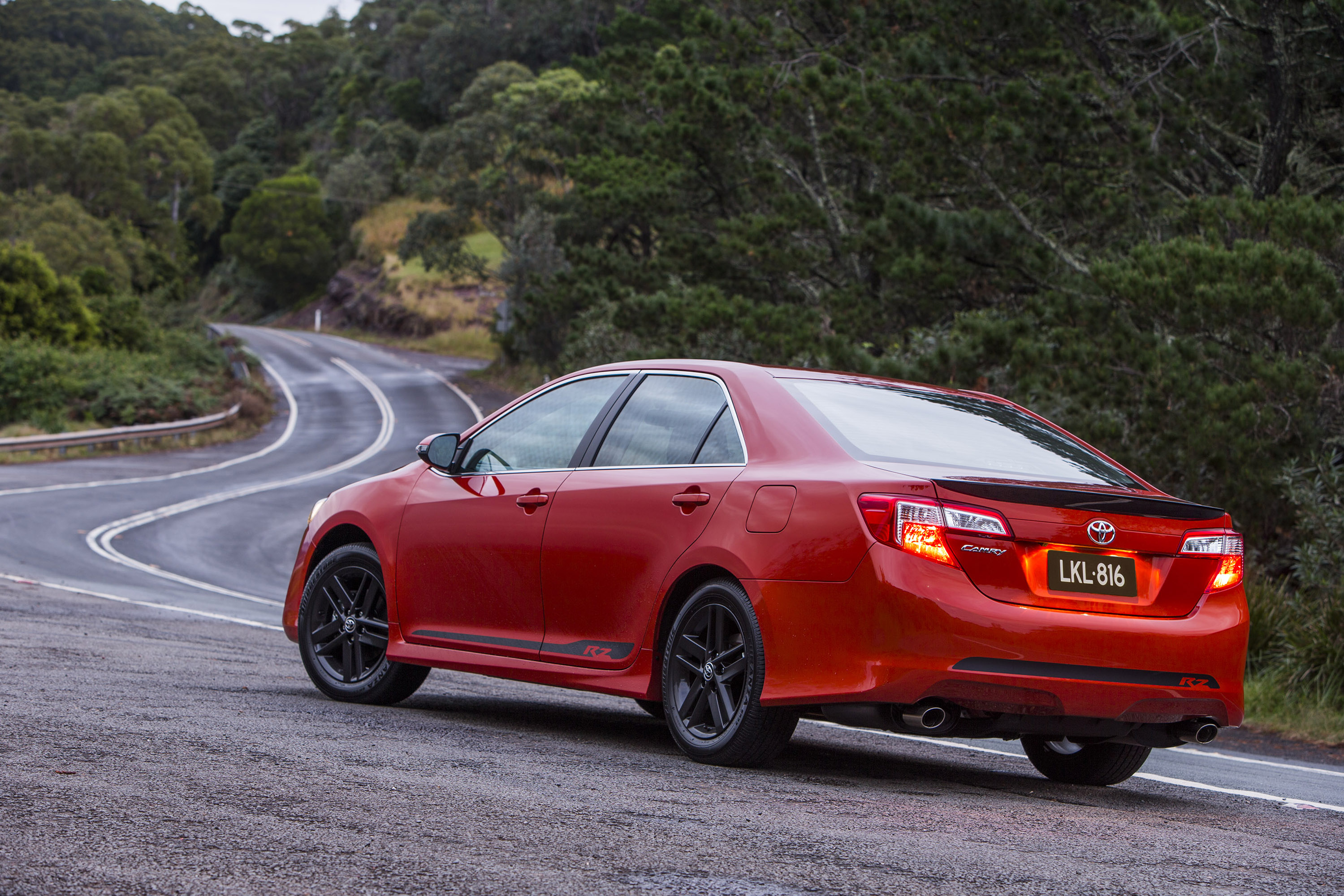 Toyota Camry RZ