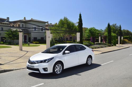 Toyota Corolla (2014) - picture 57 of 82