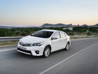 Toyota Corolla (2014) - picture 22 of 82