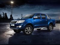 Toyota Hilux Invincible (2014) - picture 4 of 15