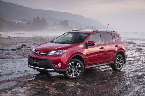 Toyota RAV4 Cruiser Turbo Diesel (2014) - picture 1 of 6