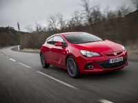 Vauxhall Astra GTC (2014) - picture 1 of 2