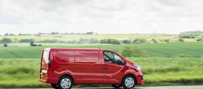 Vauxhall Vivaro (2014) - picture 12 of 16