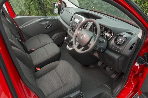 Vauxhall Vivaro (2014) - picture 16 of 16