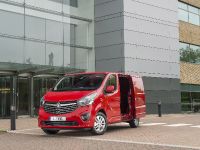 Vauxhall Vivaro (2014) - picture 7 of 16