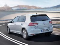 Volkswagen e-Golf (2014) - picture 8 of 13