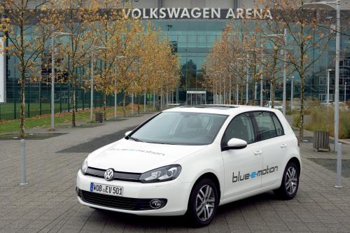 Volkswagen Golf Blue-E-Motion (2014) - picture 9 of 19