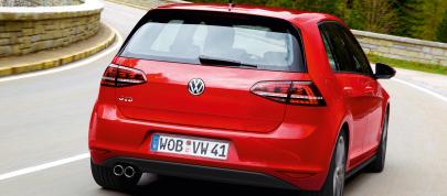 Volkswagen Golf GTD (2014) - picture 20 of 26