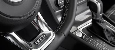 Volkswagen Golf GTD (2014) - picture 23 of 26